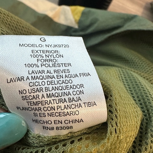 CISONO LA Cropped Hooded Starter Windbreaker Green Neutral Tone Jacket, Large - Picture 7 of 12